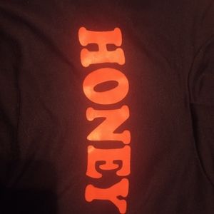 "Honey" crop top with fishnet sleeves